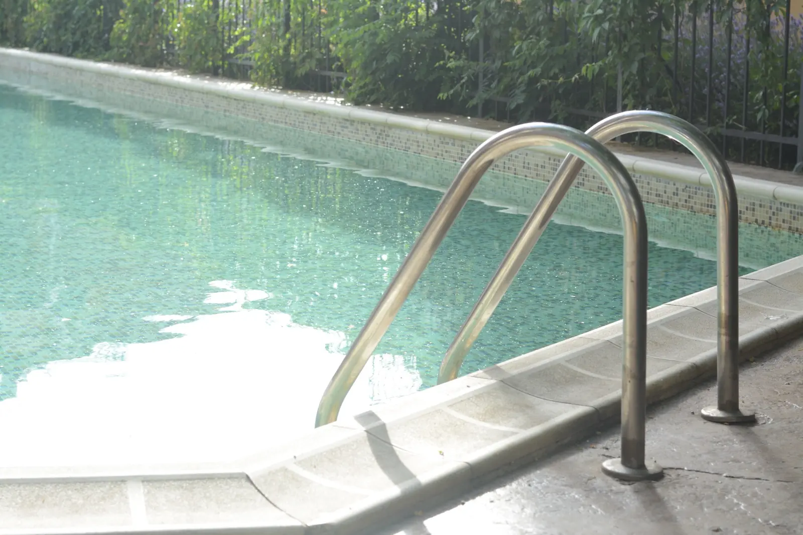 Concrete pool surround