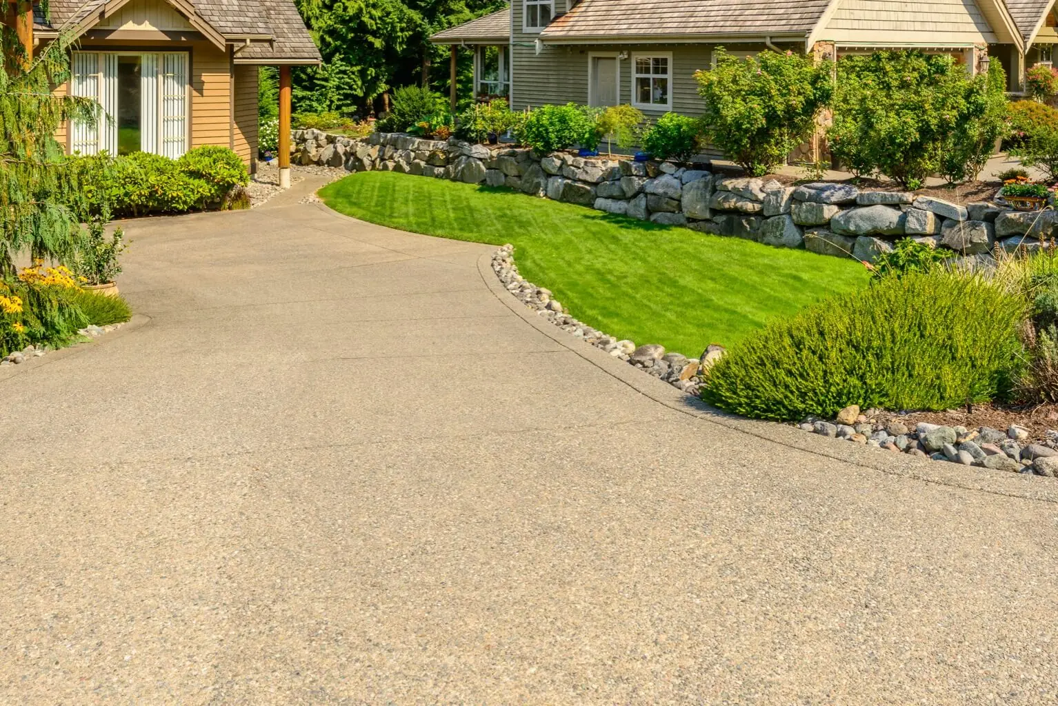 Exposed aggregate concrete driveway in Hervey Bay